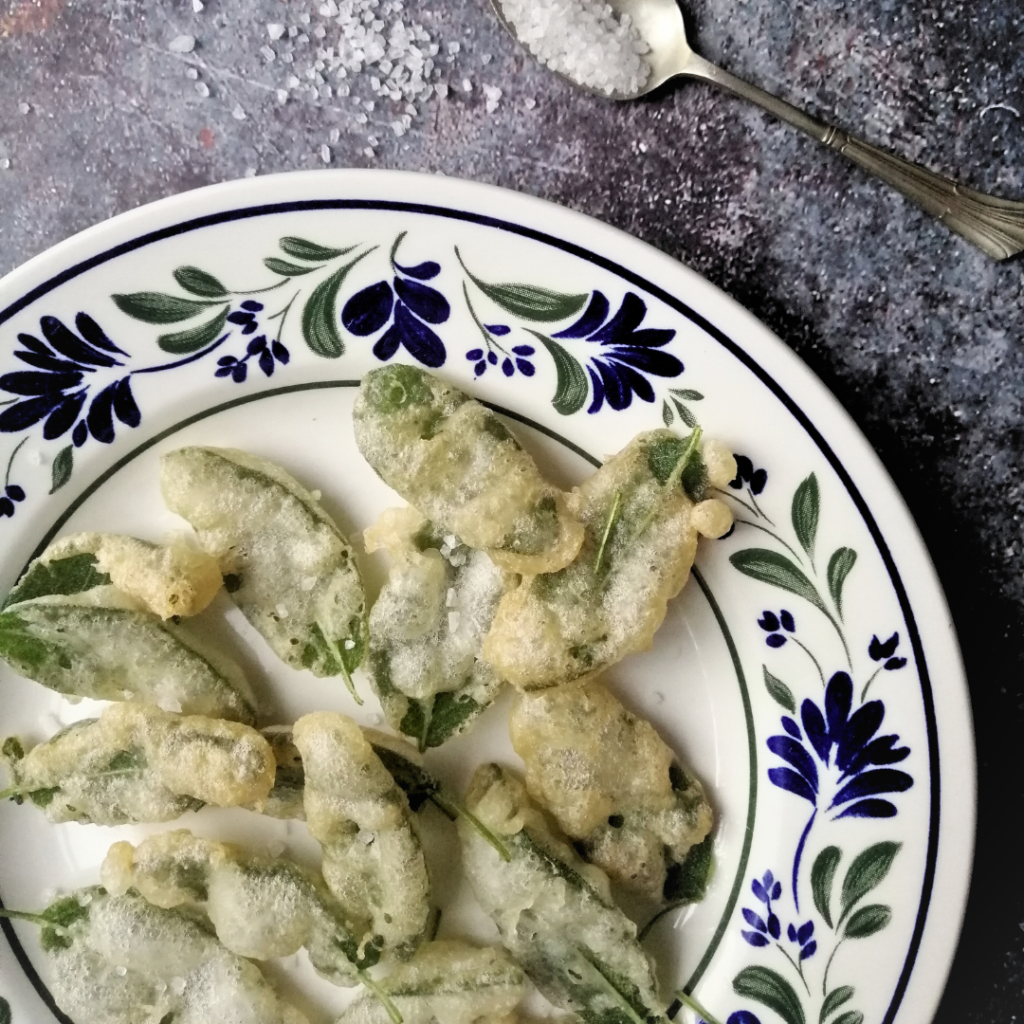 Fried sage leaves